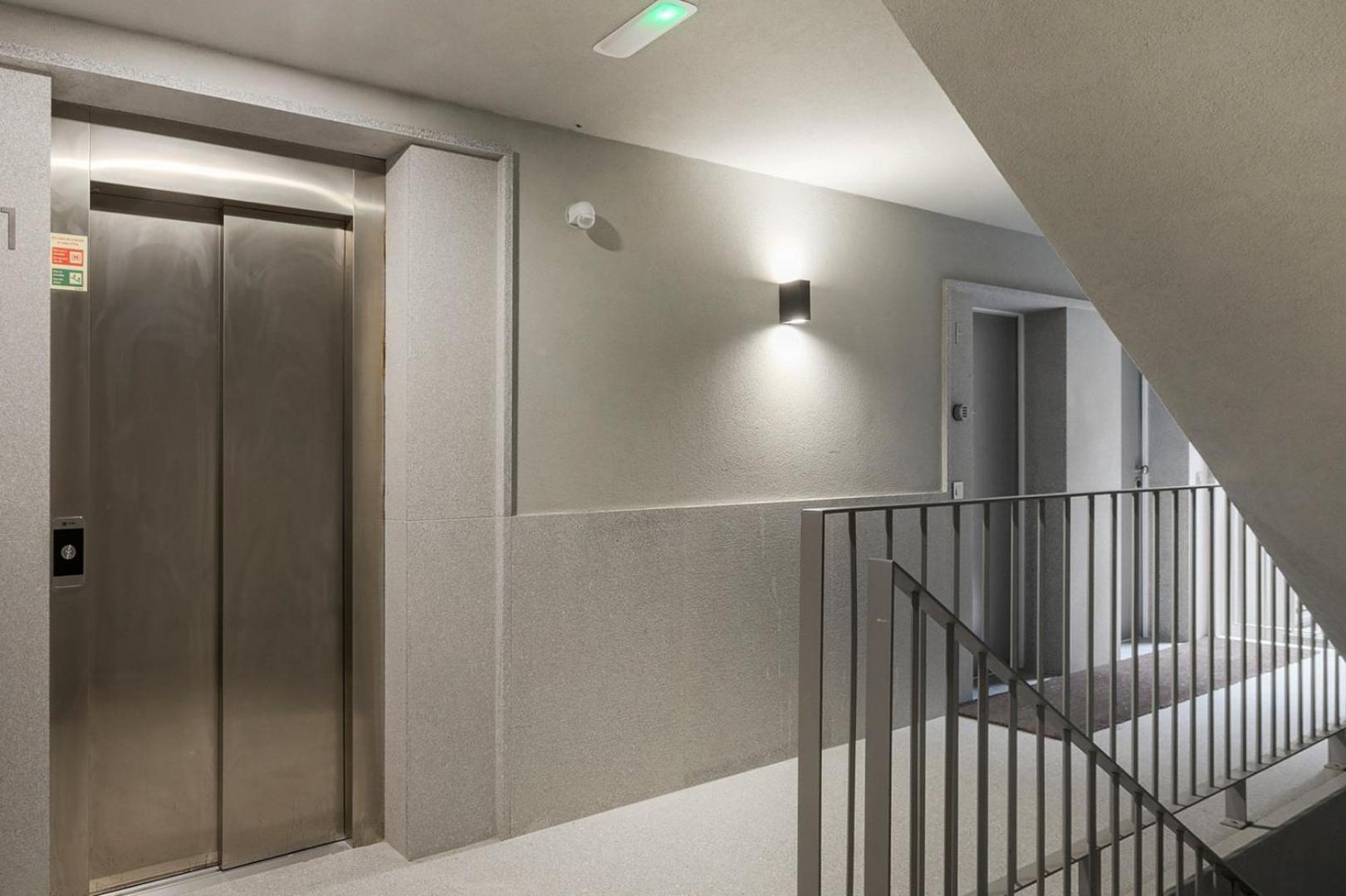 Guestready - Trendy Getaway In The Heart Of Porto Appartement Buitenkant foto